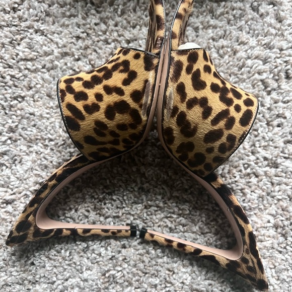 Gianvito Rossi Leopard Print Calf Hair Open Toe Mule (39) - Picture 12 of 12